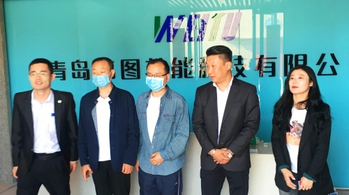 山东临沂儒辰地产莅临我司调研超薄石材保温装饰一体板